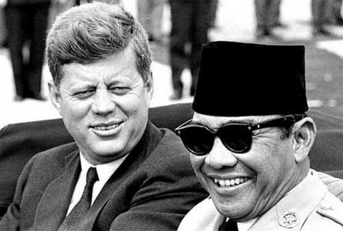 Kata Kata Mutiara Pak Soekarno, Presiden Pertama RI 05 - Finansialku