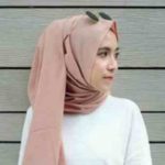 Coba Tutorial Hijab Pashmina dan Segi Empat Ini!