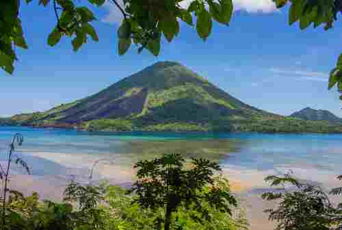 6 Fascinating Activities To Do During Your Tour In Banda Islands 01 - Finansialku