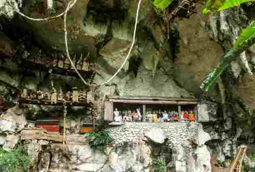 6 Unconventional Attractions in Tana Toraja Every Traveler Should Visit 02 - Finansialku