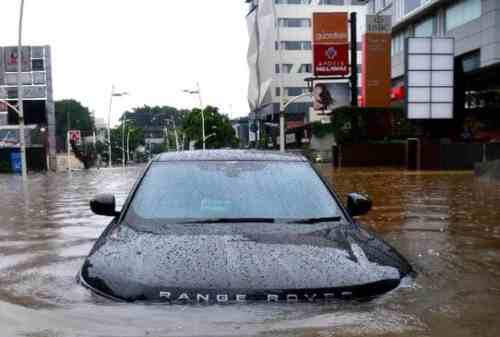 Klaim Asuransi Mobil Akibat Banjir 02