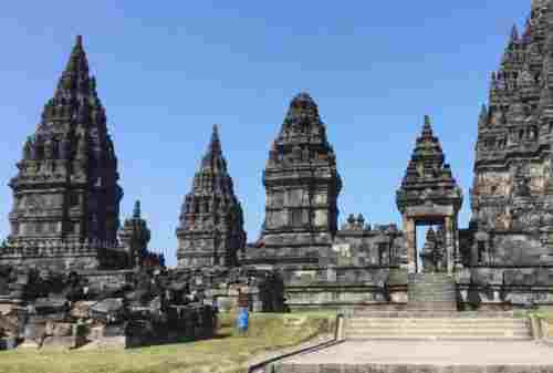 The Magical Legacy Of Gods At Prambanan Temple 06 - Finansialku