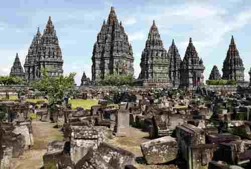 The Magical Legacy Of Gods At Prambanan Temple 07 - Finansialku