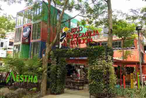 Bird and Bromelia Pavilion