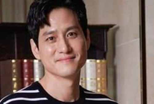 Hot Ajusshi Check! Kepoin Aktor Korea Paling Ganteng Berusia Mapan Ini Park Hae Joon o1 Finansialku