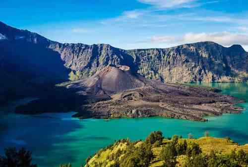 Must Read Before You Climb The Breathtaking Mount Rinjani