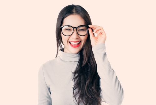 Cara Memilih Bingkai Kacamata yang Sesuai dengan Bentuk Wajah 04 - Finansialku