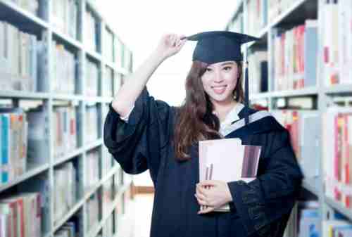 Pinjaman Dana Pendidikan Untuk Mahasiswa Kuliah S2 01 - Finansialku