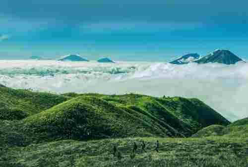 Romantisnya Gunung Prau, Sudah Tahu Aturan Mendakinya 01 - Finansialku