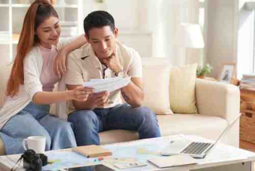 Bagaimana Cara Mengatur Keuangan Keluarga Dengan Gaji Minim?