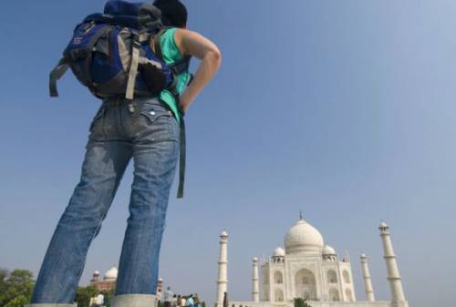 Mau Traveling Anti Mainstream Simak Yuk Tips Backpacker ke India! 01 - Finansialku