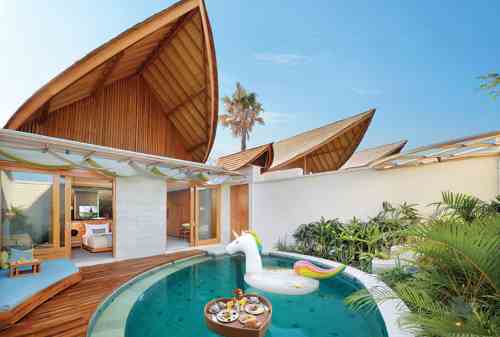 6 Vila dengan Private Pool untuk Bulan Madu di Bali Sini Vie