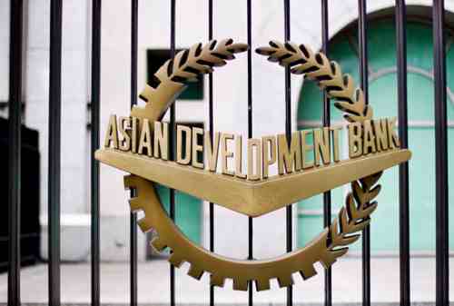 Asian Development Bank (ADB) Ramal Ekonomi Indonesia Tumbuh 4,5%