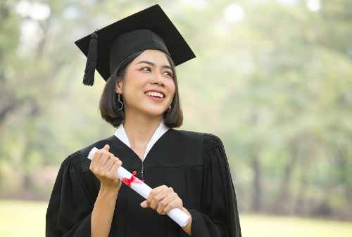 Tips Berhemat untuk Mahasiswa yang Kuliah di Luar Negeri 04 - Finansialku