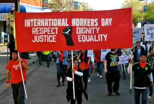 Sejarah Hari Buruh di Indonesia 02 Demonstrasi - Finansialku