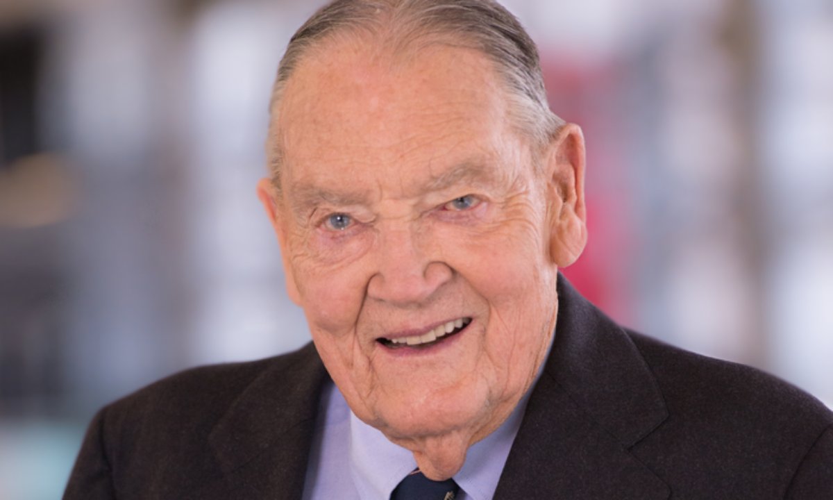 Reksa Dana Indeks, Investasi Cerdas Buat yang Duitnya Nge-pas john bogle